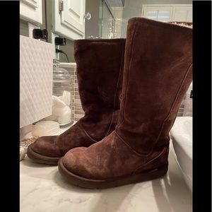 UGG “Knightbridge” Zip-up Tall Boots - SIZE 6